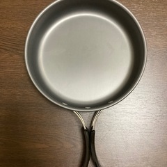 【ほぼ新品】Pine Field アウトドアアルミフライパンの画像