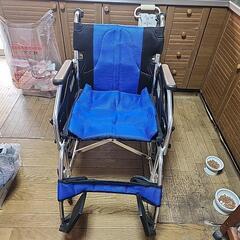 【取り引き終了】折り畳み車椅子の画像