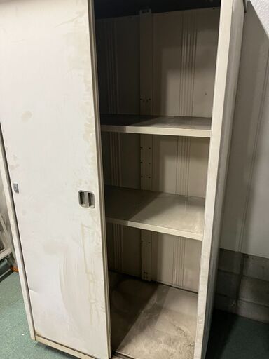 INABA イナバ物置 スチール製 物置 3段 収納庫 幅105cm×奥行75cm×高さ191cm