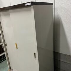 グリーンライフ スチール製 物置 3段 収納庫 幅88cm×奥行47cm×高さ131cm の画像