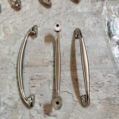 ドアハンドル　シルバーの画像