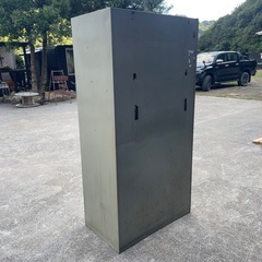 3連ロッカーの画像