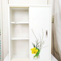 トイレラック サニタリー 引戸式 ホワイト 棚板可動式◆幅45㎝×奥行17㎝×高さ60㎝◆買取帝国 朝霞店 配達可能の画像