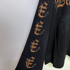 BALENCIAGA 23SSメタルロゴ　ロンT tee 長袖の画像
