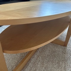 IKEA コーヒーテーブル　ローテーブル　大きめの画像