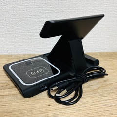 ワイヤレス充電器 ワイヤレスチャージャー スマホスタンド 急速充電 3台同時充電可能 Applewatch AirPods の画像
