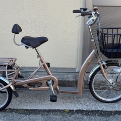 低重心の三輪自転車 サギサカ こげーるlivelyⅢ 3段変速 定価14万円の画像