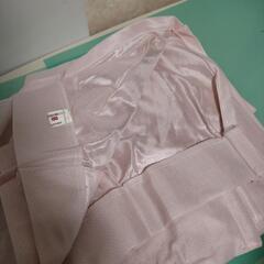 ほぼ新品  防災  レースカーテン pink 2つの画像