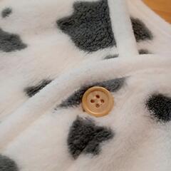 牛さん柄ふわふわベスト　西松屋の画像