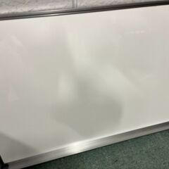 ホワイトボード 壁掛け式 事務用品 オフィス 幅90cm×高さ60cm の画像