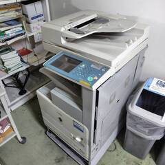 コピー機（ジャンク）の画像