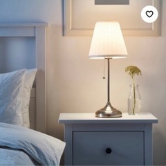 IKEA テーブルランプの画像