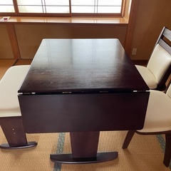 ダイニングテーブルセット中古品の画像