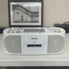 TOSHIBA ポータブルCDプレーヤー TY-CDH7の画像