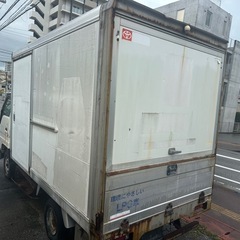 保冷箱の画像