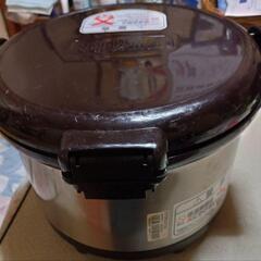 圧力鍋 サーモスshuttle chef 保温調理鍋 KPK-3500 3.3Lの画像