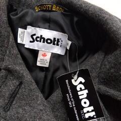 SCHOTTグレーPコートの画像
