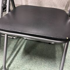 不二貿易 パイプ椅子 3脚セット 折りたたみ式 ブラック チェア 幅45cm×奥行47cm×高さ80cm（座高45cm） の画像