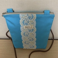 ショルダーバッグ、ポシェット、サコッシュ ブルー系の画像