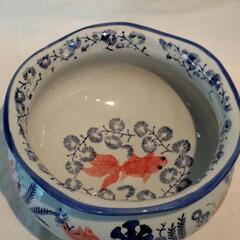 金魚鉢　陶器の画像
