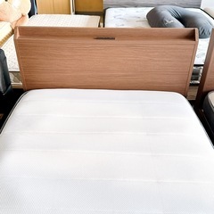 ニトリ セミダブルベッド N-Sleep Hard マットレス付きの画像