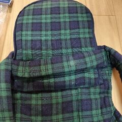 OPPER 抱っこ紐 緑と紺のチェック柄の画像