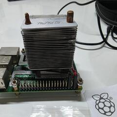 RASPBERRY　Pi 3 B+の画像