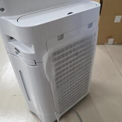 【配送無料】SHARP 加湿空気清浄機 KC-N50-W　の画像