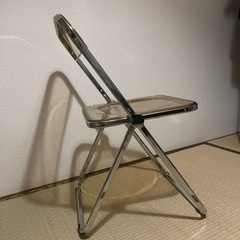 透明チェア/椅子の画像