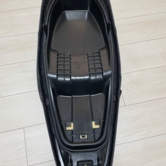 pcxカスタムシート(ローダウンシート)新品未使用品の画像