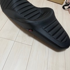 pcxカスタムシート(ローダウンシート)新品未使用品の画像