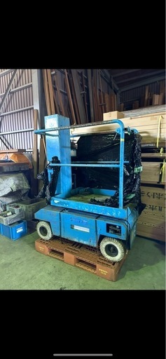 高所作業車　アイチコーポレーション　sv041