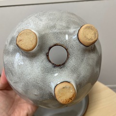 陶器鉢 植木鉢 オシャレ鉢 鉢カバー 水色 三脚の画像
