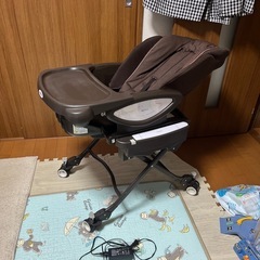 Aprica アップリカ ユラリズムオート ハイローチェア の画像