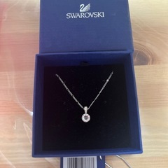 Swarovskiネックレスの画像