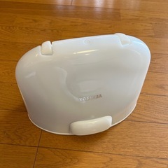 TOSHIBA ハンディアイロン TA-FVX630の画像