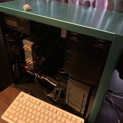 値下げ可！ゲーミングPC &モニターセット　の画像