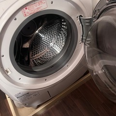 ドラム式洗濯機の画像