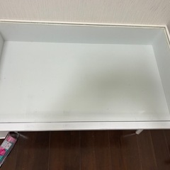 クレアテーブルの画像