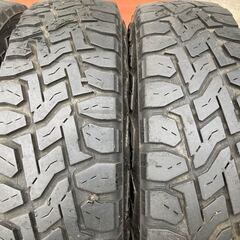 T6◆185/85R16 TOYO オープンカントリーR/T ブラックレター 中古タイヤ4本!!転がし程度のタイヤです ジムニー JA11 JA12 JB23の画像