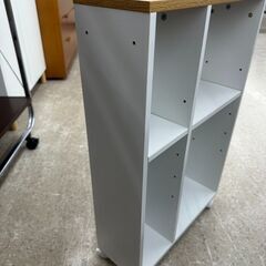 ★リユースのサカイ高崎店★TJ12550  ワゴン ライトブラウン/白 H66×D15×W42 クリーニング済みの画像