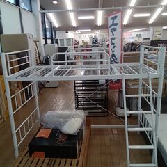 ★リユースのサカイつくば店★TK6243  ロフトベッド ホワイト H140.5×D200×W103 クリーニング済みの画像