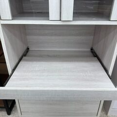 ★リユースのサカイ高崎店★TJ12554 (株)フクダクラフト 食器棚 ベージュ H110×D40×W59.2 クリーニング済みの画像