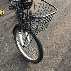 【ｼﾞｬﾝｸﾞﾙｼﾞｬﾝｸﾞﾙ金沢店】  折りたたみ自転車 黒 20インチ   動作確認／クリーニング済みの画像