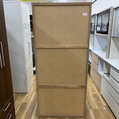 ワードローブ ３枚扉 ブラウン ミラー付 のご紹介です！の画像