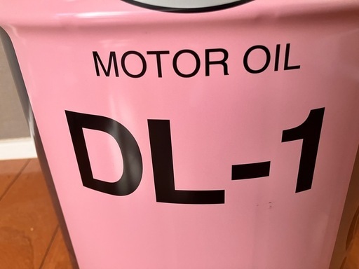 TOYOTAキャッスルディーゼルエンジンオイル　DL-1 5w30 20リットル