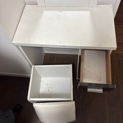 ドレッサー 化粧台の画像
