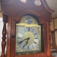 Tempus Fugit 木製柱時計　振り子付き　クラシック　アンティーク　ホールロック　の画像