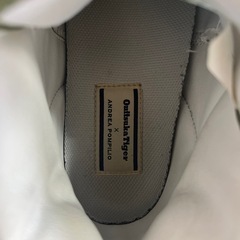 オニツカタイガー　コラボスニーカー　迷彩の画像