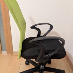 Full Comfortable Office chairの画像
